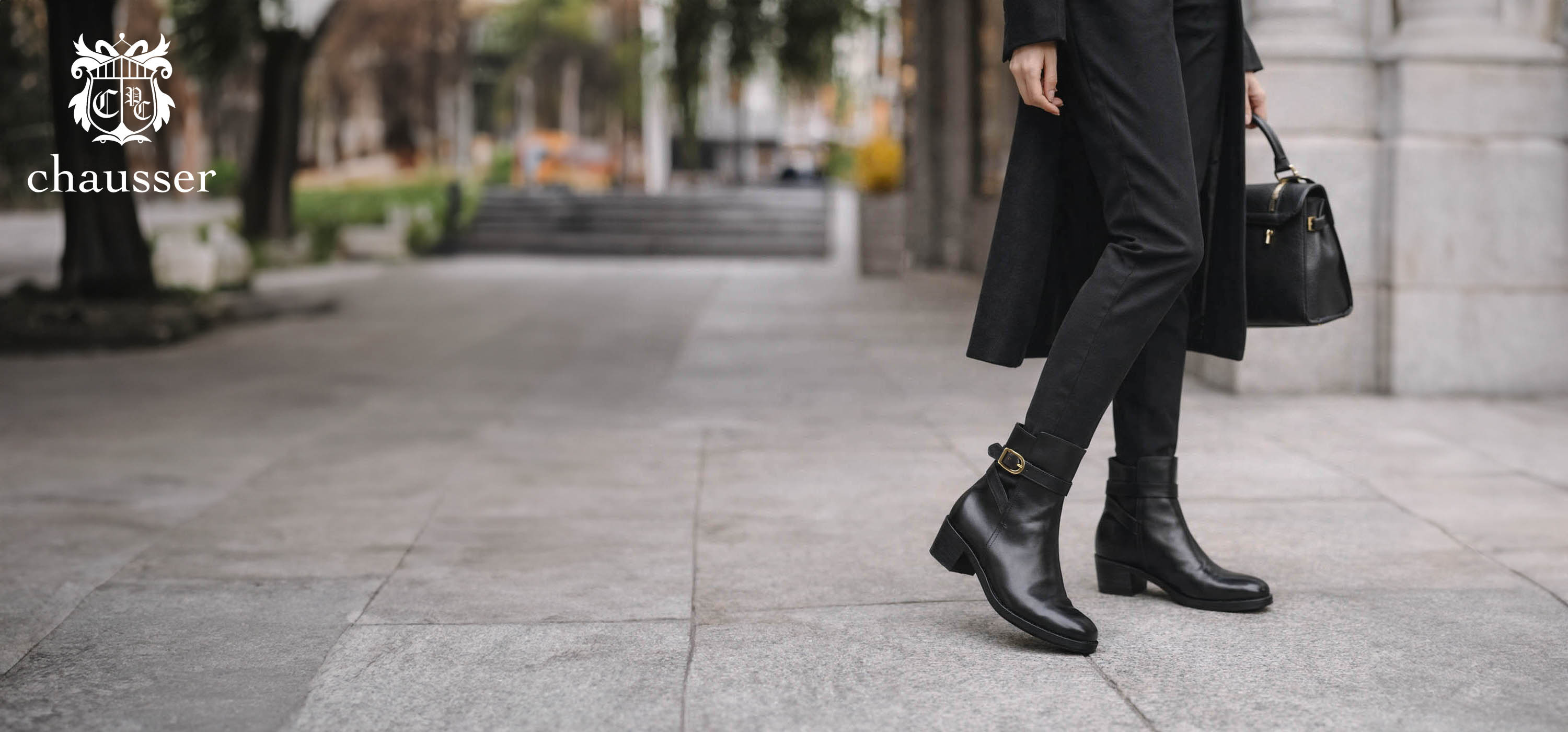 新品chausserショセ（WUMAN WOMANコラボ）ローファー＋エコバッグ TRAVELSHOES by chausser ショセ TRAVEL SHOES ローファー