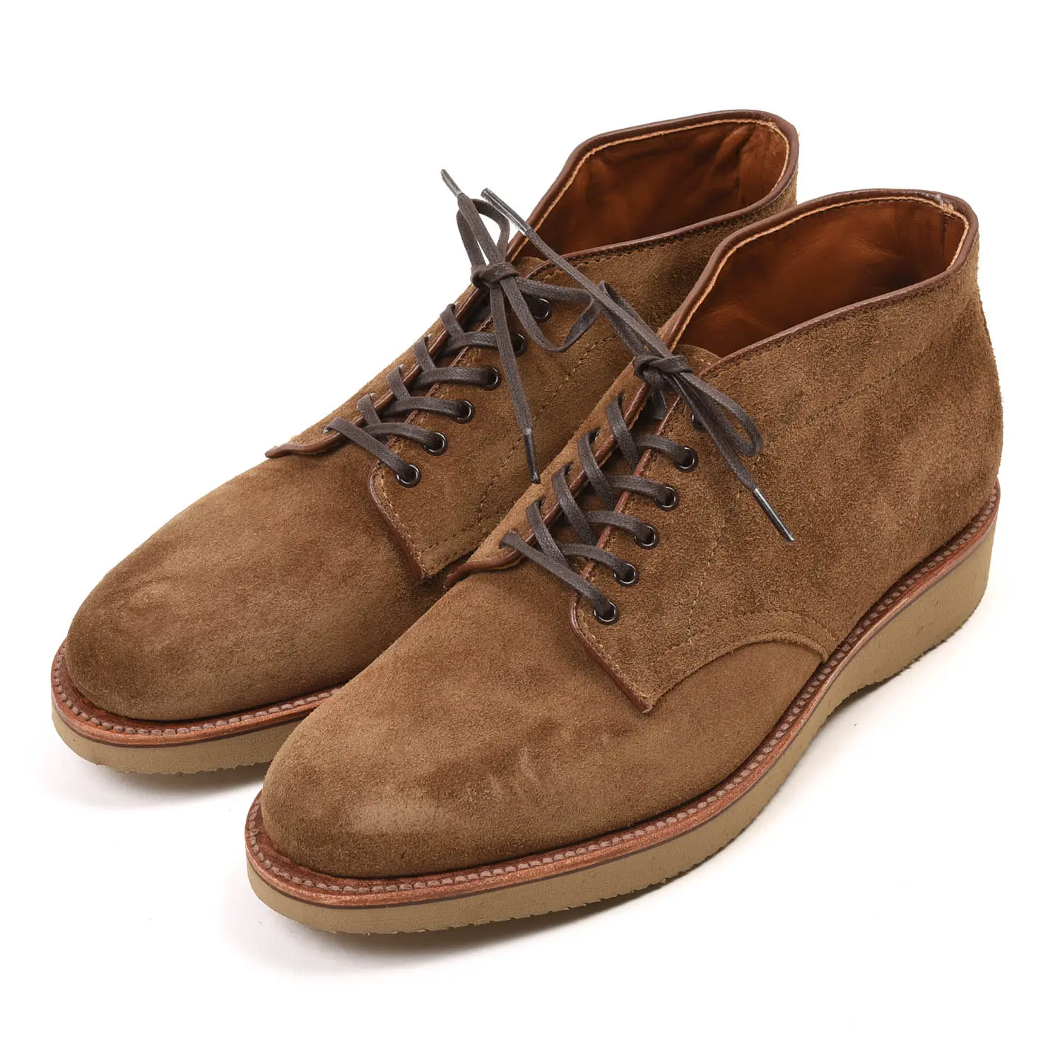 ǥ N1803 SNUFF SUEDE 6-EYE CHUKKA BOOT