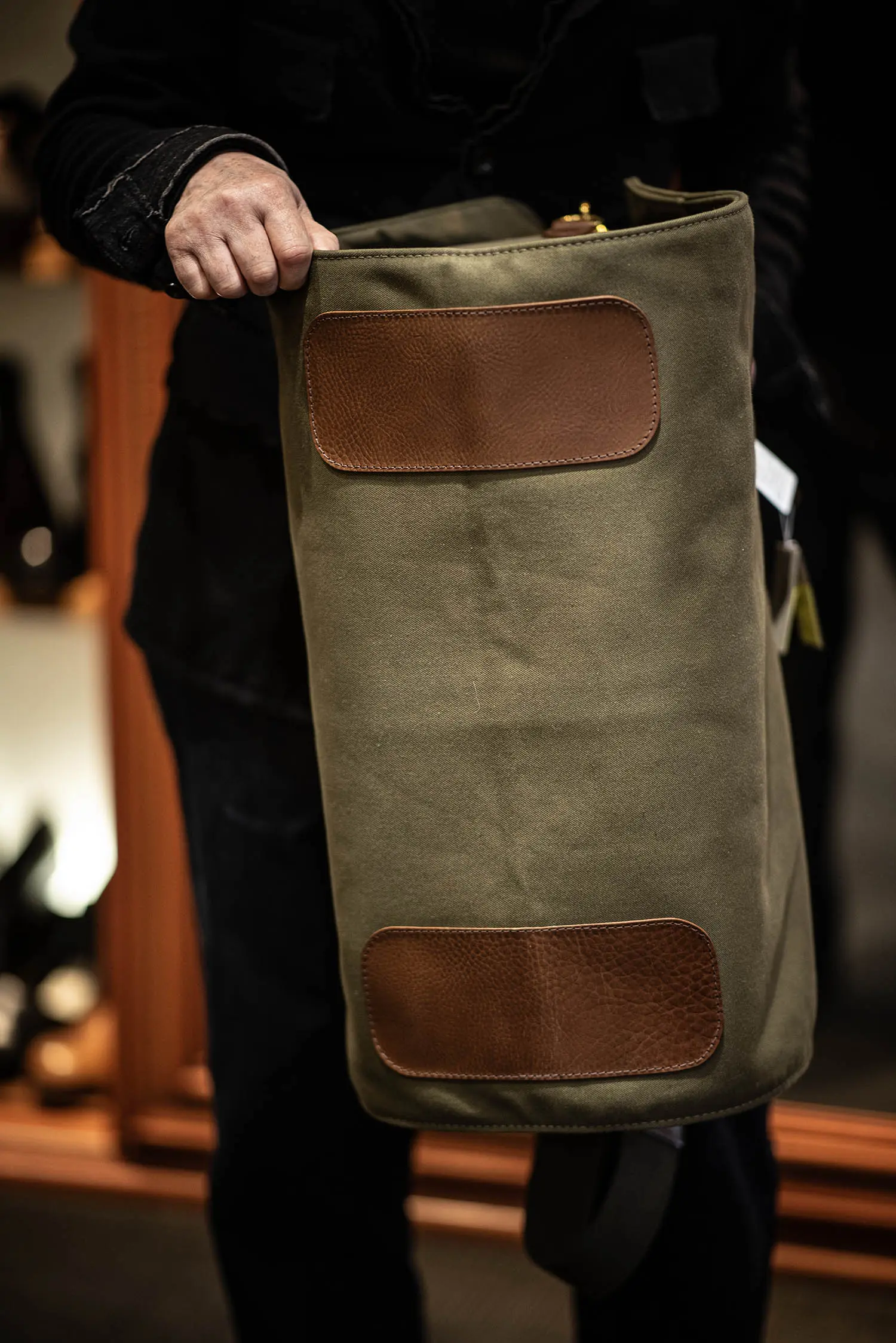 S.C.Holdall-Olive-23