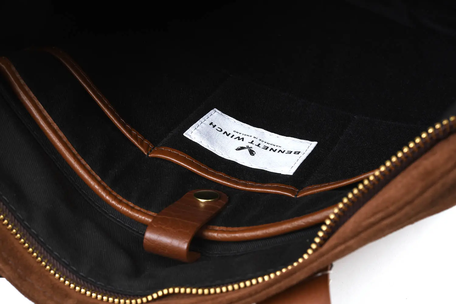 Bennett Winch Suede Tote Bag (Suede Brown)