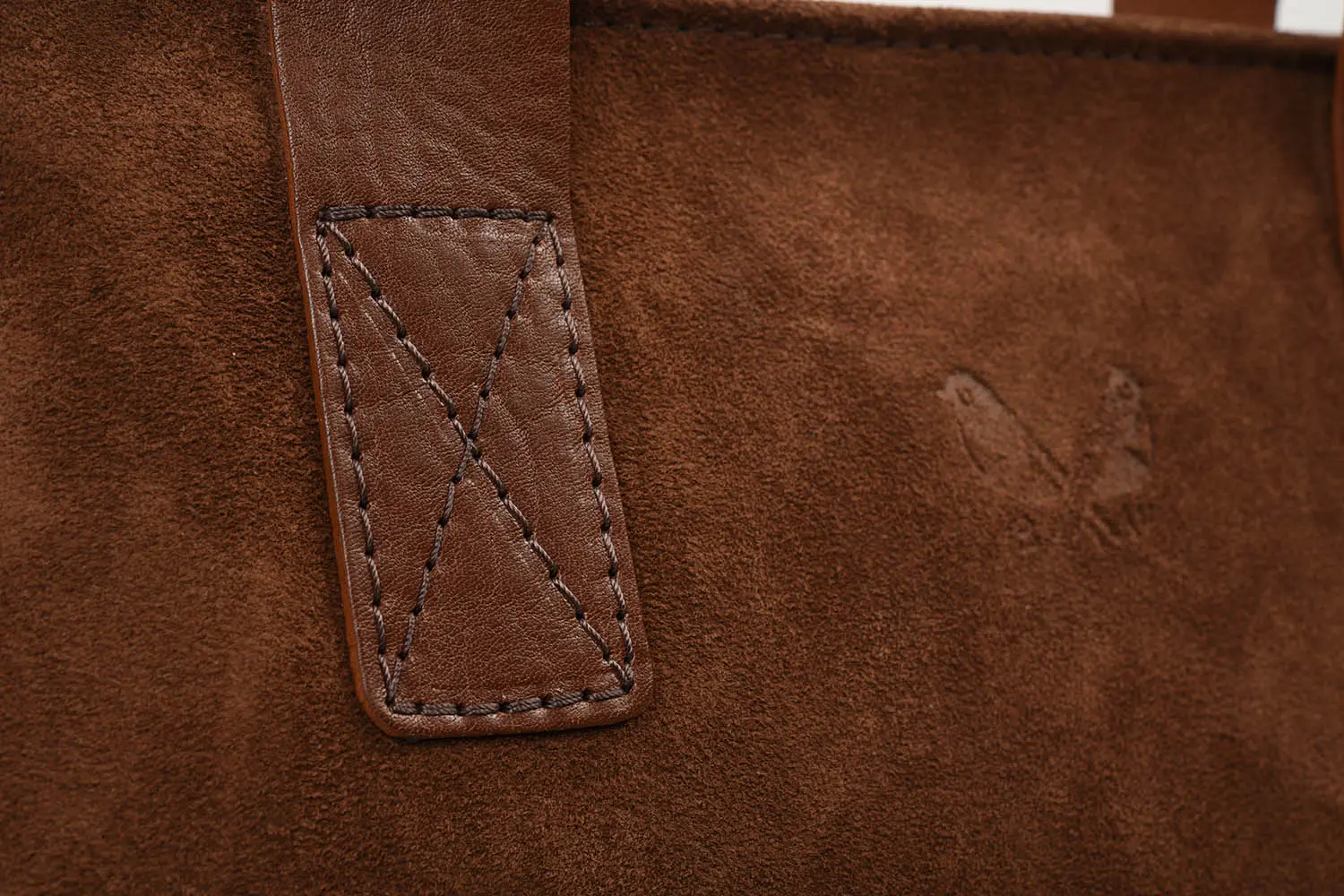 Bennett Winch Suede Tote Bag (Suede Brown)
