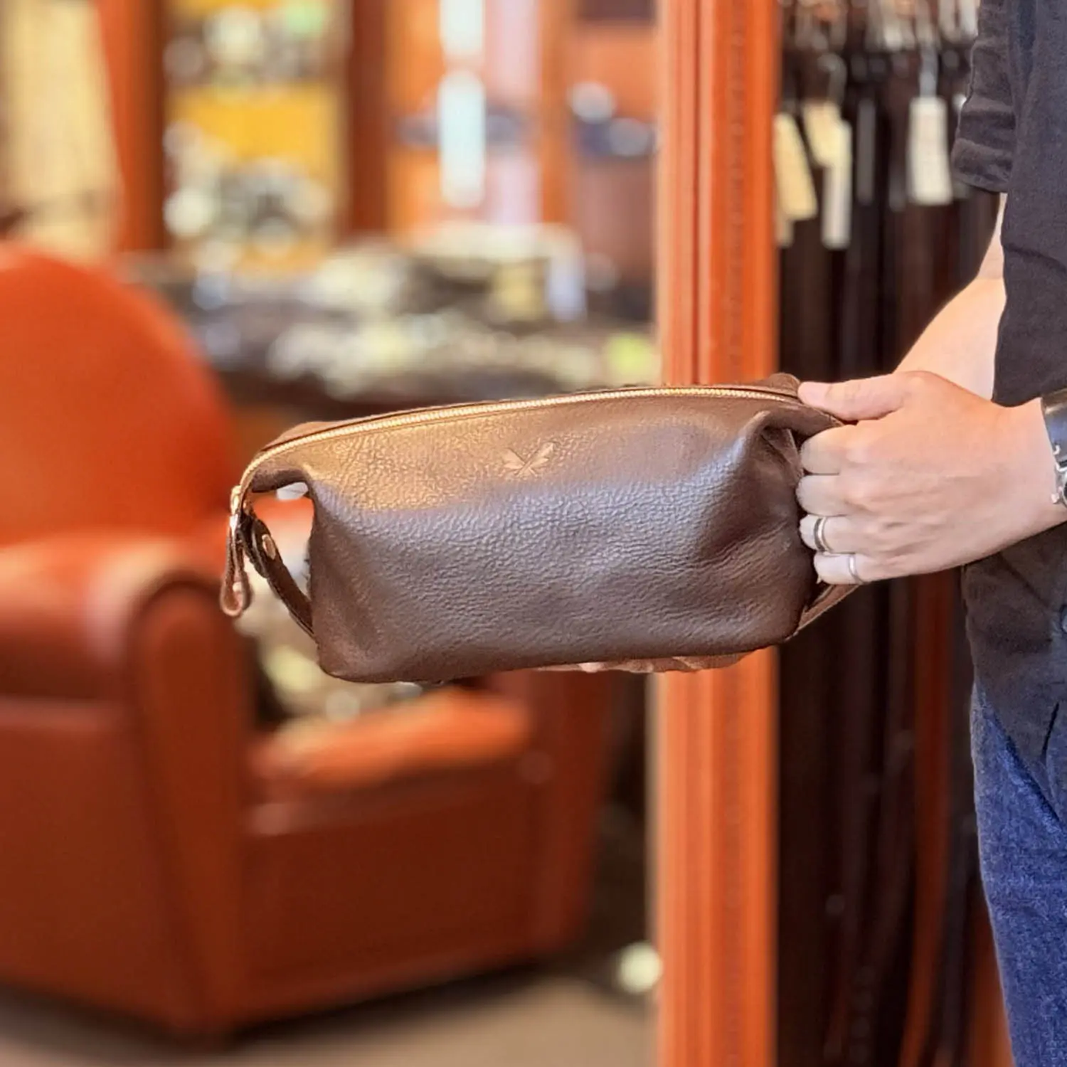 Bennett Winch Wash Bag Brown 4