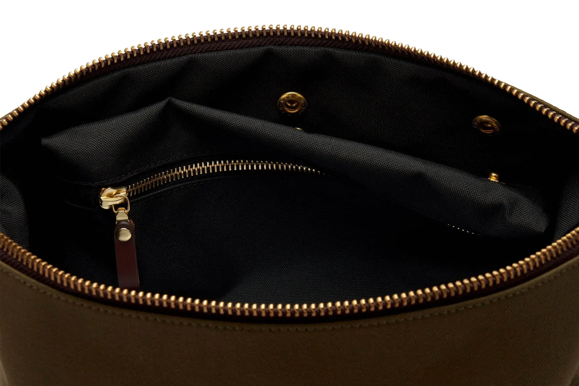 BENNETT WINCH Canvas Wash Bag / Dopp Kit, Olive