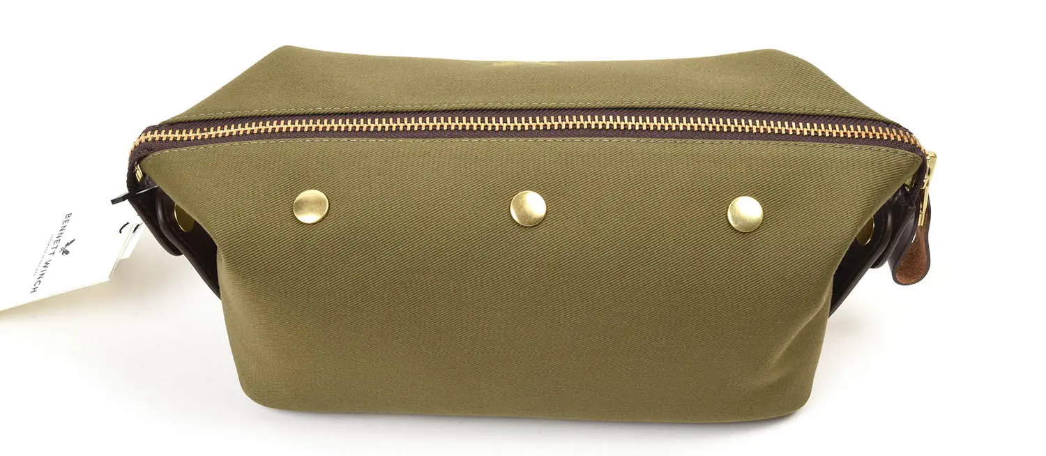 BENNETT WINCH Canvas Wash Bag / Dopp Kit, Olive