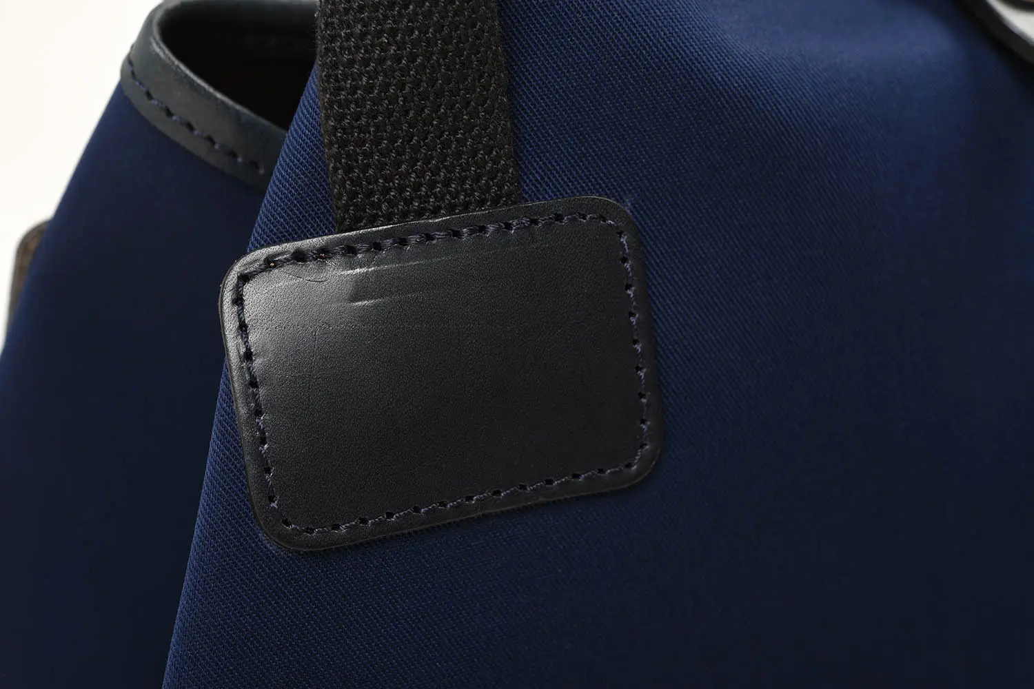 Billingham One shoulder sling bag Navy/Navy