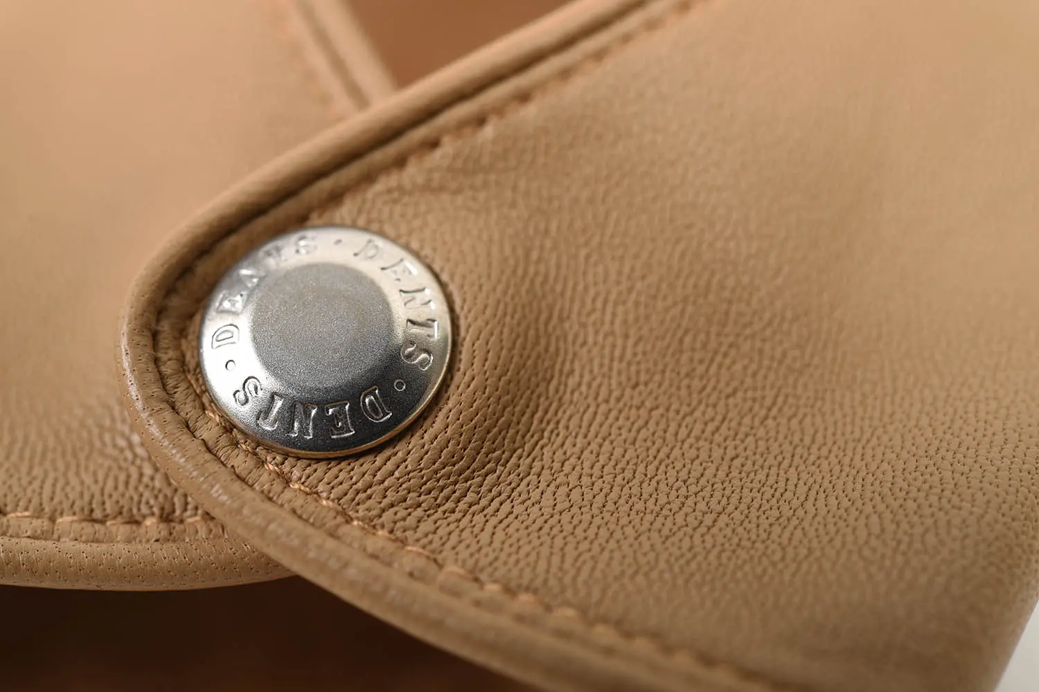 ǥ 7-3008 Thruxton Ladies Key Hole Driving Gloves (Toffee)