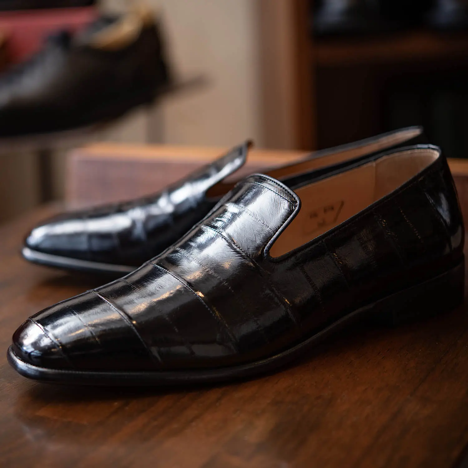 �ե�ƥåꥸ�㥳��åƥ� FG618-004 Anguilla NERO