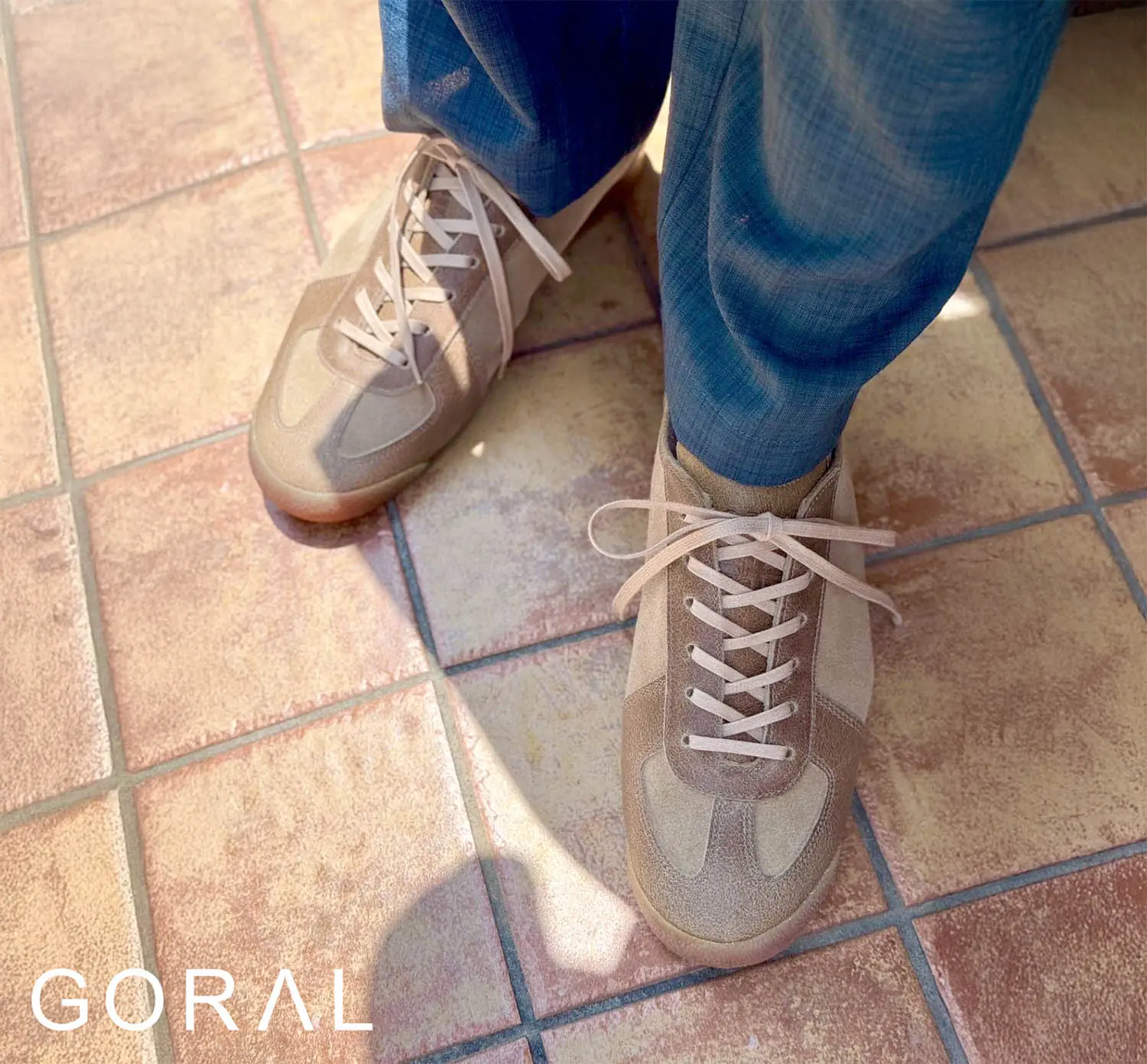 GORAL THE ROMA SAND SUEDE
