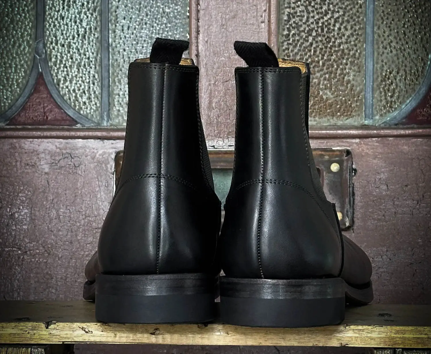 MOTOR 1050 NEW VINTAGE �ۡ����Хåȥ����ɥ����֡��� (BLACK)