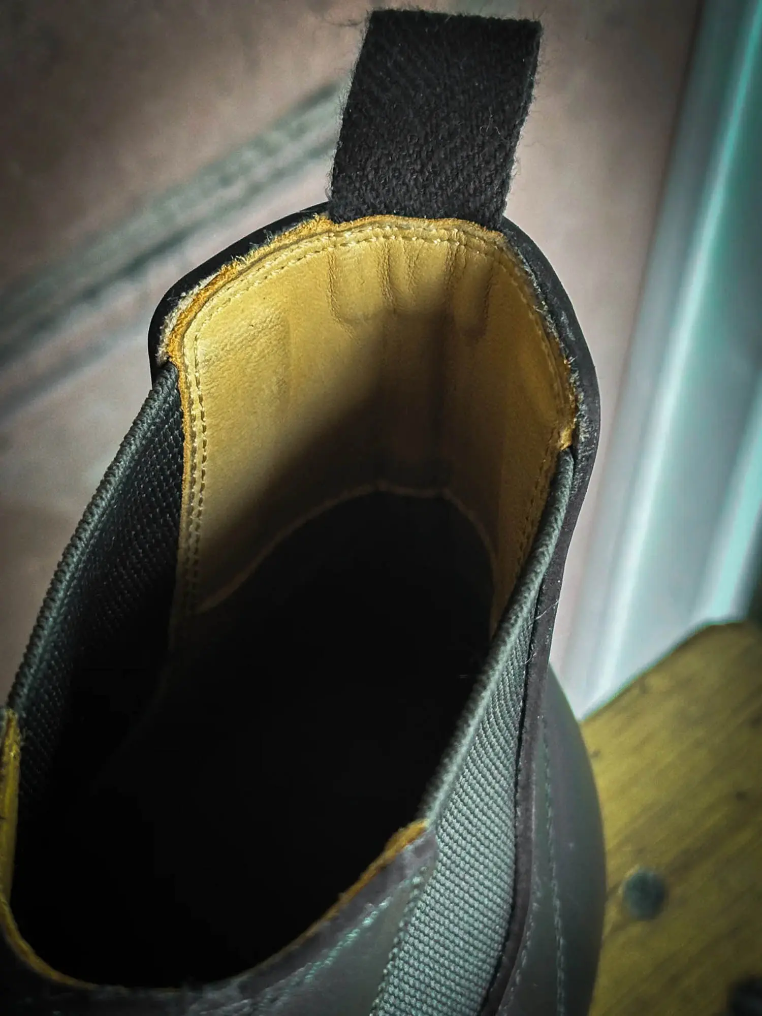 MOTOR 1050 NEW VINTAGE �ۡ����Хåȥ����ɥ����֡��� (BLACK)