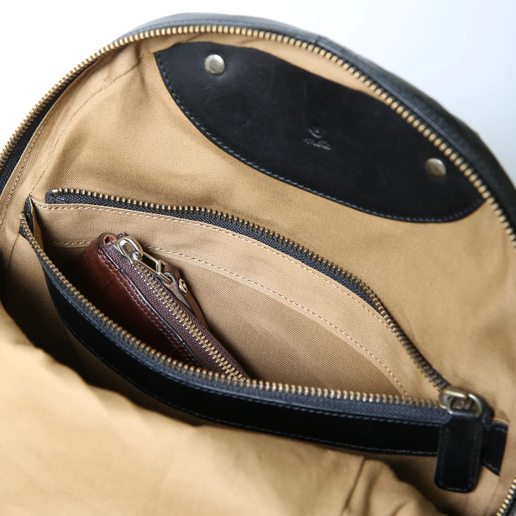 MOTO BAG60 ۡ쥶 ǥХå