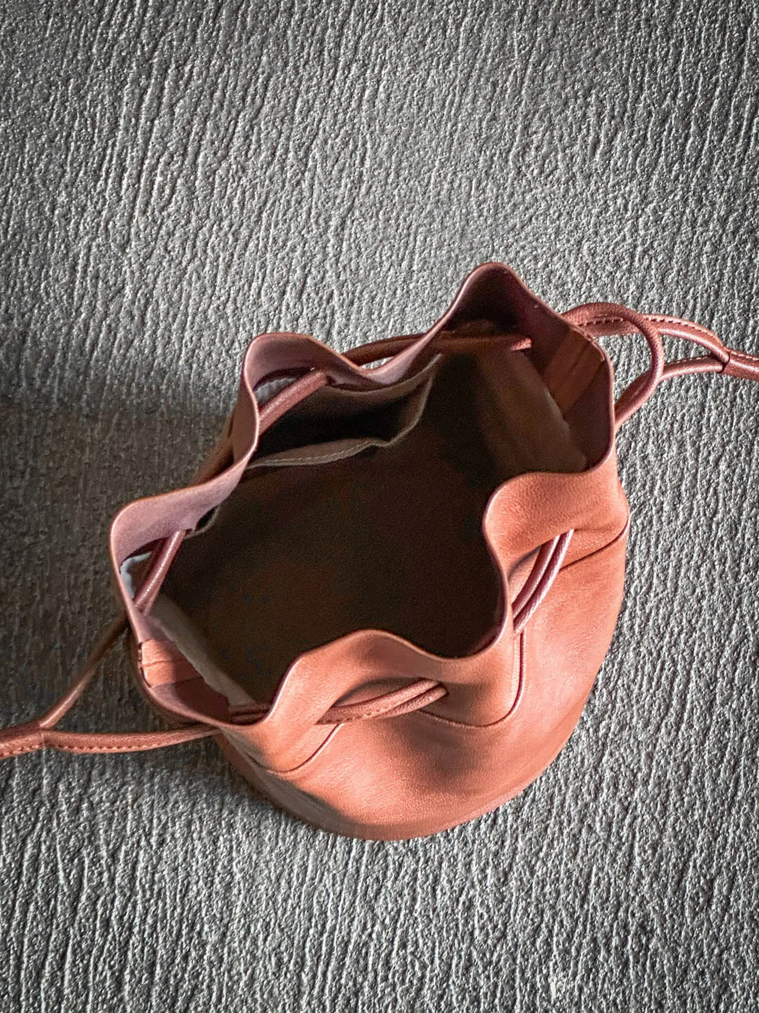 MOTO BAG70 ȥ쥶ݡ(BROWN)