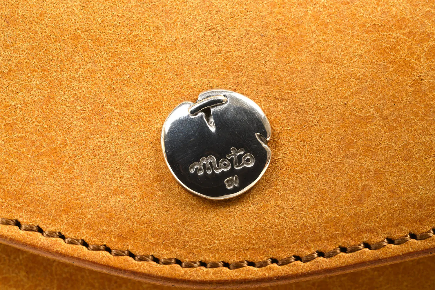 MOTO KC6R YELLOW KEY CASE