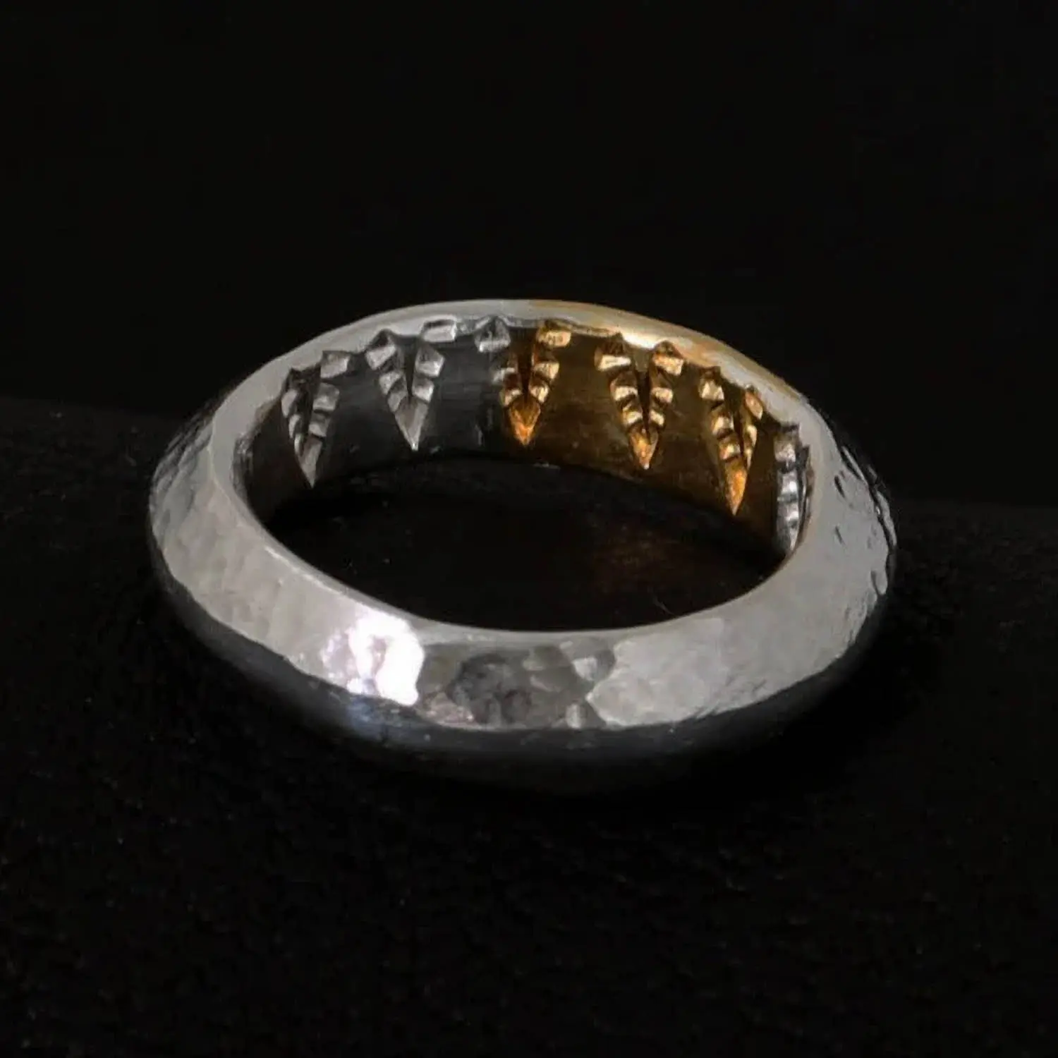 MOTO RTN-12 TSUKI TO TAIYO NATIVE STAMP RING (24K GOLD ACCENT) / ۡͥƥ֥ 