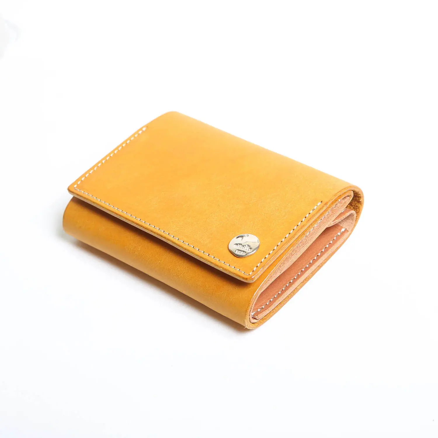 MOTO W10R COMPACT WALLET ()