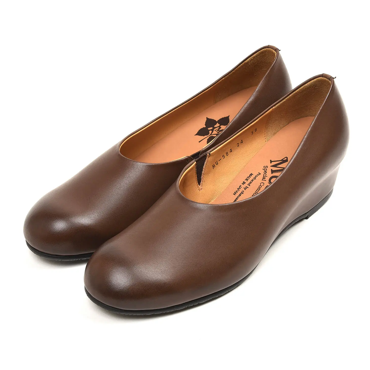 �५���� MU-984 �������֥饦��