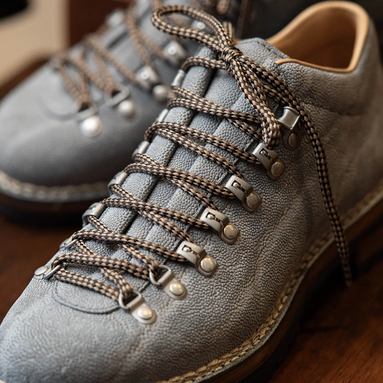 ޥ顼 FG521-012 LowTREK ELEFANT GRIGIO