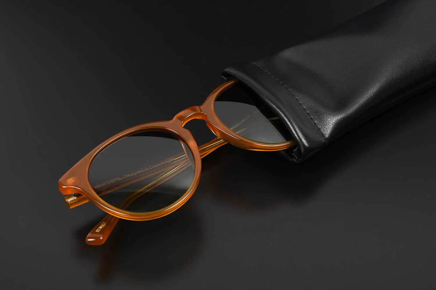 MessyWeekend NEW DEPP S2M1C7 (Amber/Gradient Green)