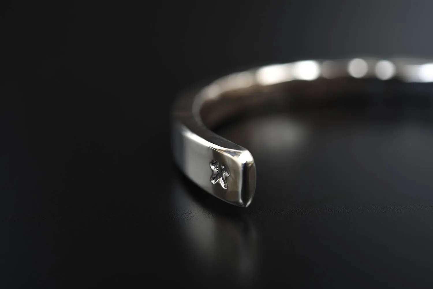 塼ɥ٥ Gossmer Cuff 925 Silver Polished