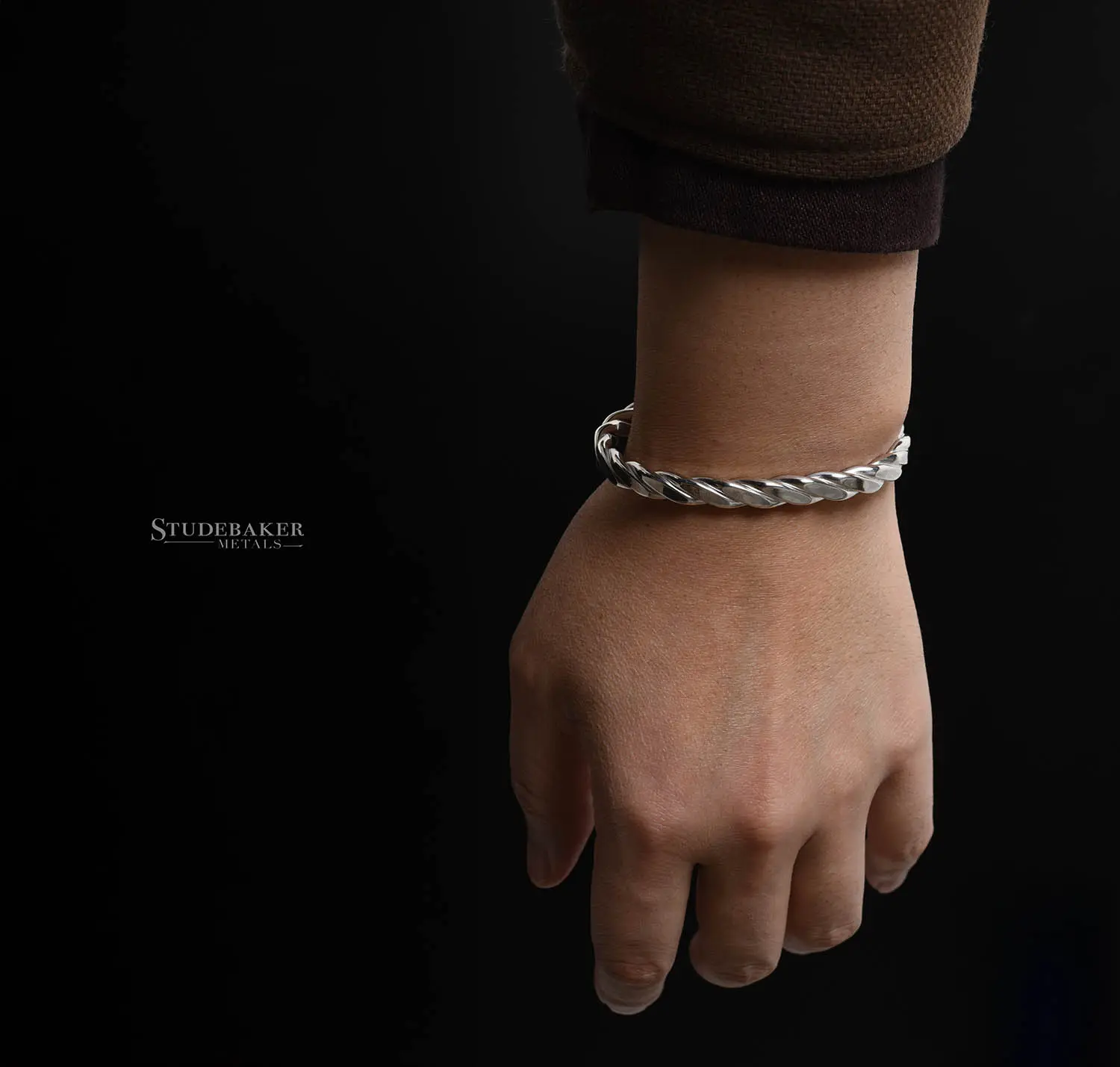 塼ɥ٥ Heavy Weight Plait Cuff 925 Silver Polished