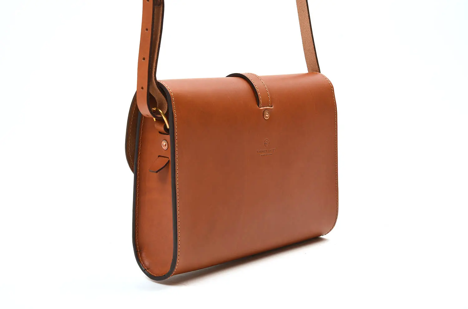 TANNER BATES MIDI BAJA TRAVEL BAG : ITALIAN LEATHER : SADDLE TAN