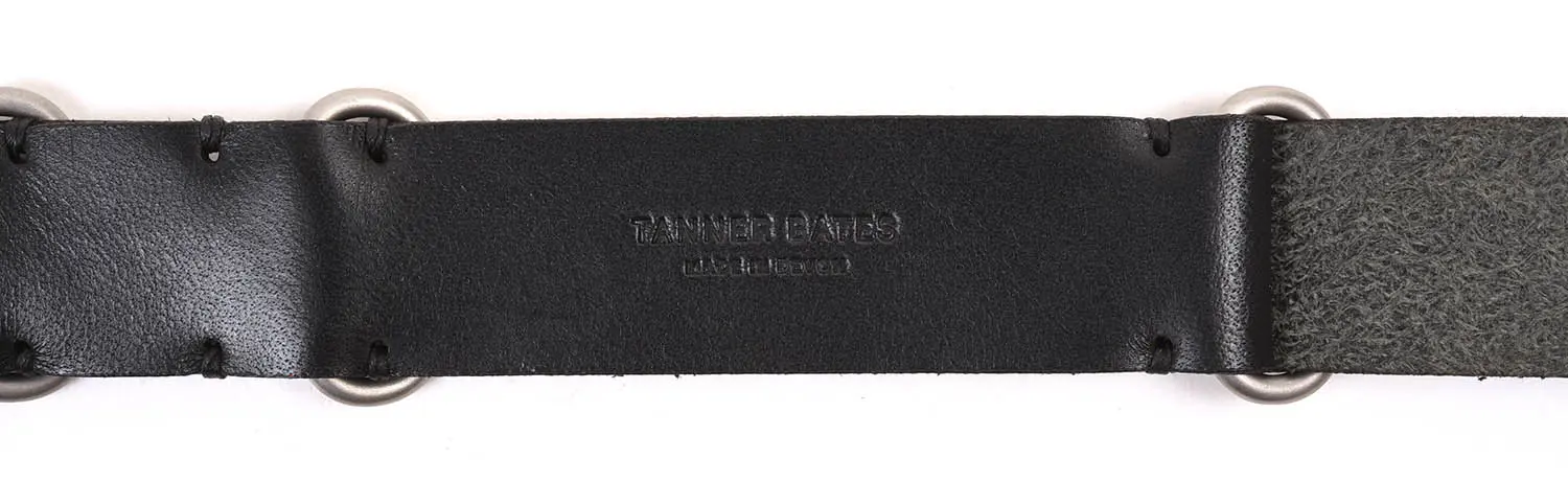 TANNER BATES NATO WATCH STRAP 20mm ꥢ쥶 (BLACK/SILVER)