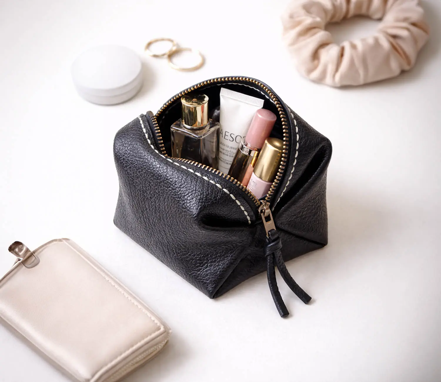 abokika  Geo Pouch��Black (������M)